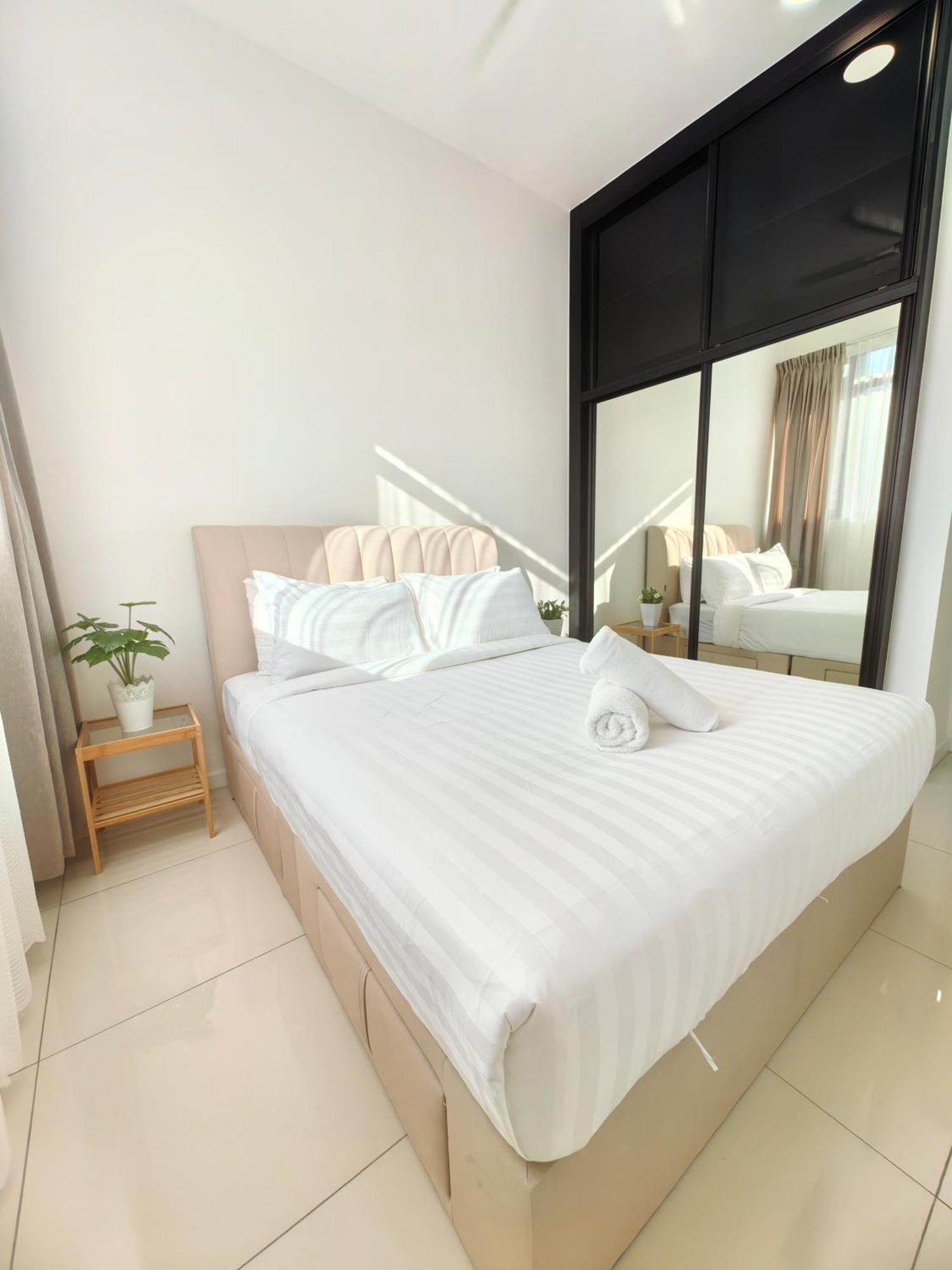 Chambers Residence Klcc Service Suites Куала-Лумпур Экстерьер фото